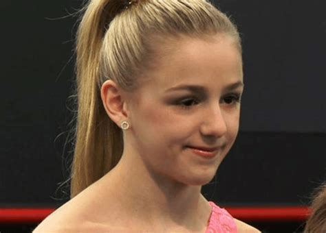 Why Does Chloe Leave Dance Moms: A Multi-perspective Analysis